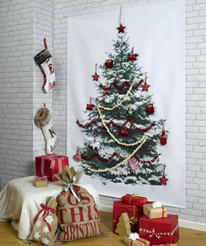 original_christmas-tree-wall-hanging